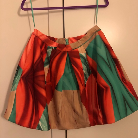 AQ/AQ Darcy Mini Skirt in Digital Print US10 - Picture 4 of 8